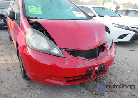 2010 Honda Fit z USA, uszkodzony, nr VIN JHMGE8H27AC038120